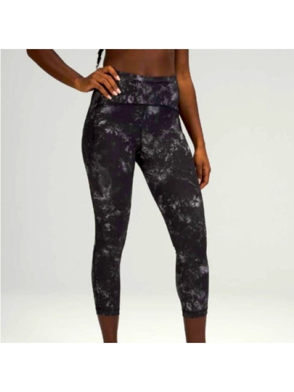 LULULEMON Swift Speed HR Crop 23"